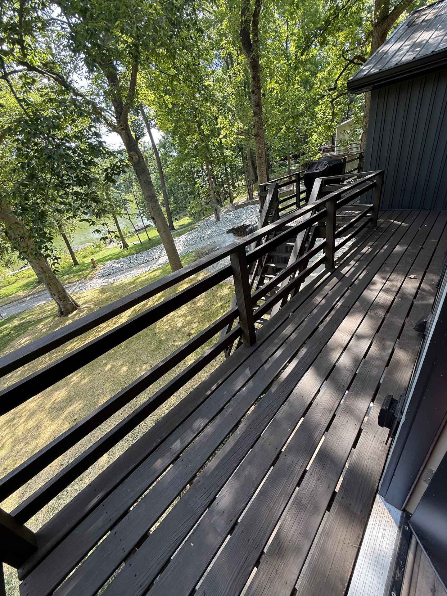 Captain’s Quarters Lake front escape
