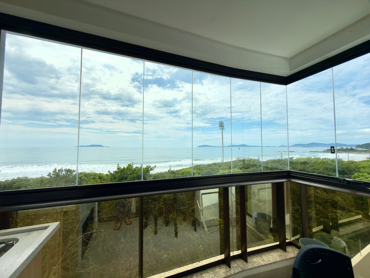 High-Standard Oceanfront Apartment - MW02J - Apartments for Rent in ...