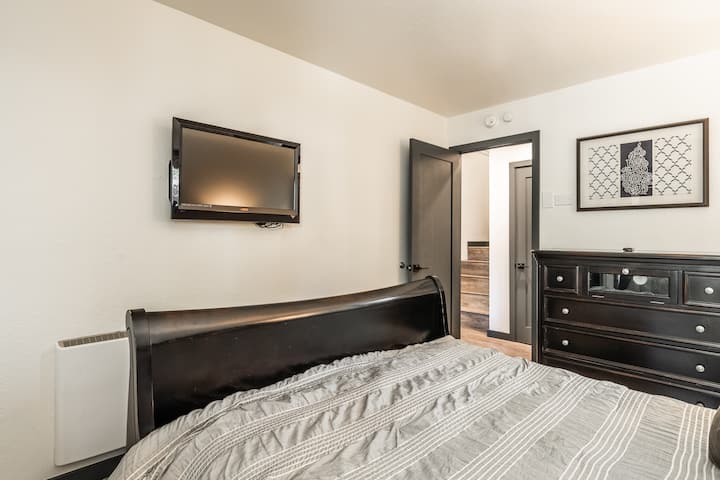 Chamonix Cd Canyon Lodge Slopeside Townhome 2+L/3 Remodeled! - Condominiums for ...