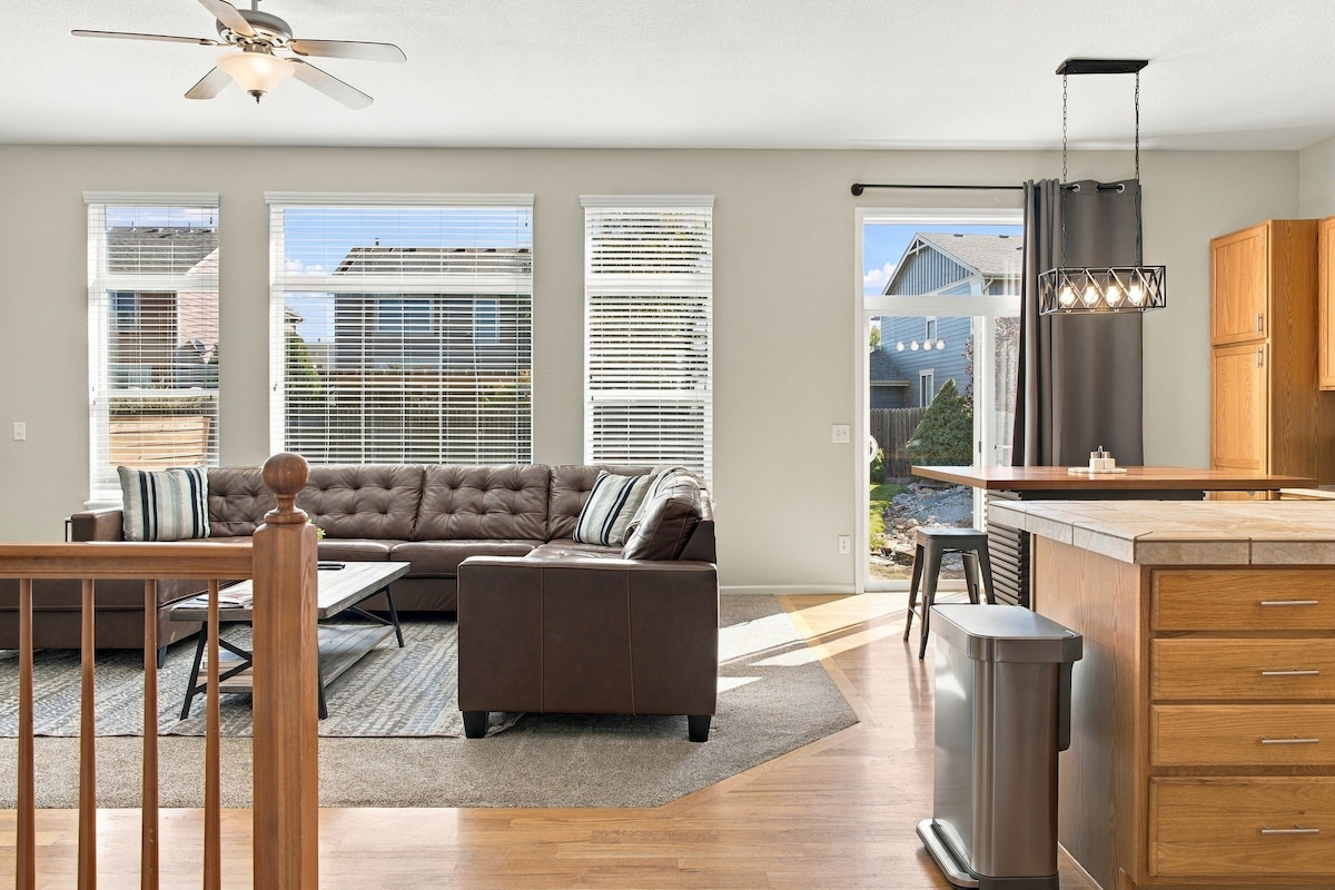 The Full House: Spacious Ranch with Room to Roam - Houses for Rent in ...
