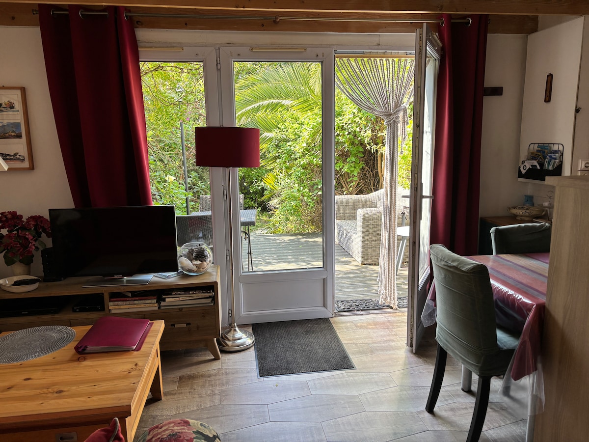 Airbnb performant: Accommodation for 2, in Belle-Île-en-Mer, Le Palais à Le Palais
