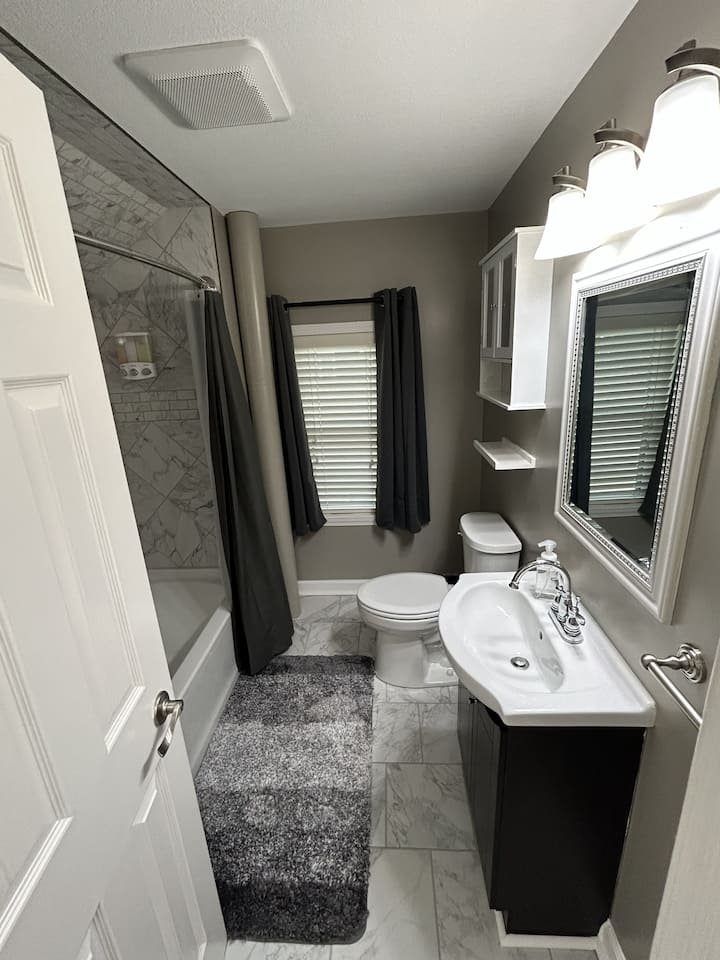 Loft on Vattier Near Aggieville~ Cozy Private - Flats for Rent in ...