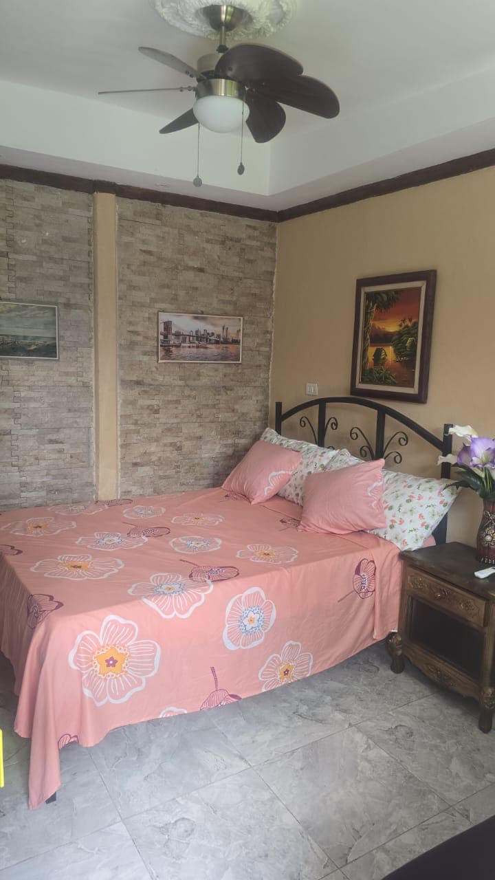 Cabin for one person or a couple, equipped with a kitchen in Canoas ...