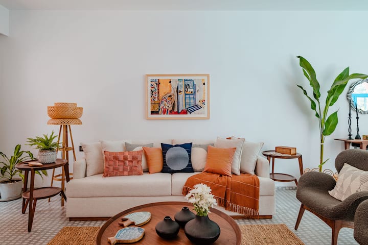 Living room image 1