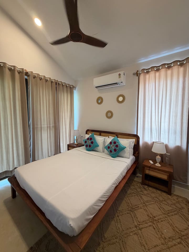 Bedroom 1 image 1