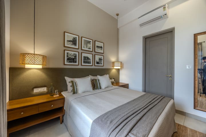 Bedroom 1 image 1