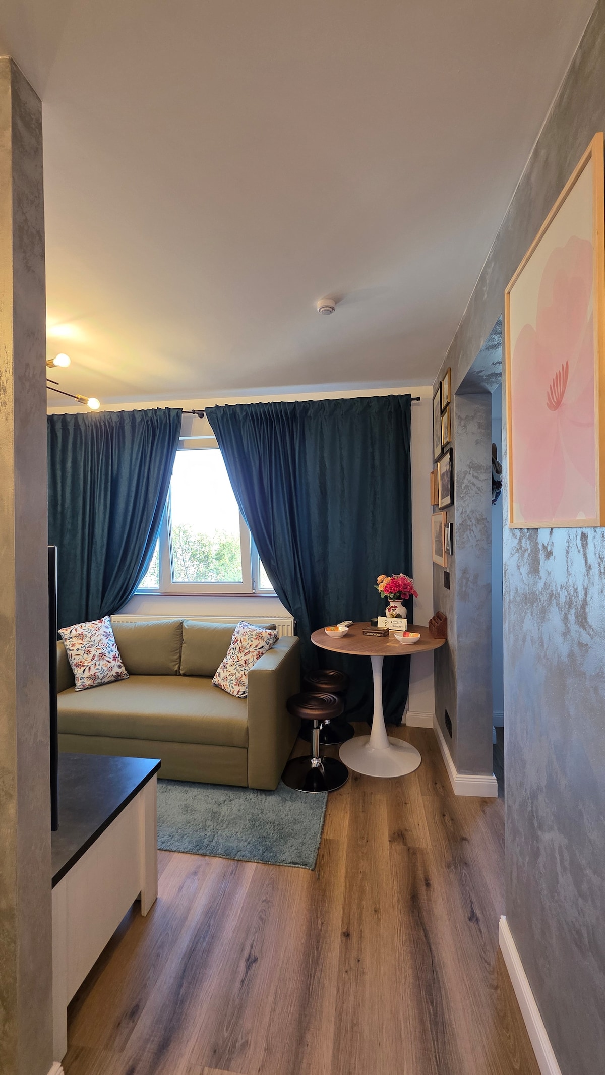 The Tiny Frame - Apartments for Rent in Bucharest, Bucharest, Romania ...