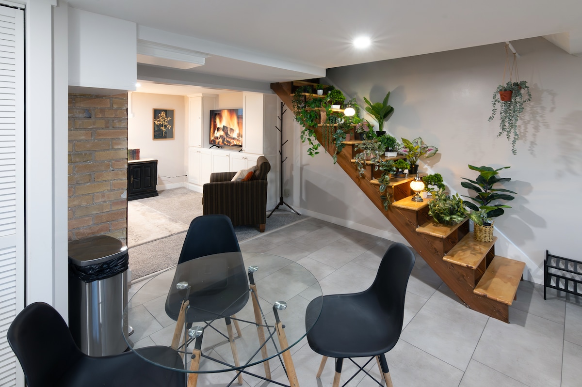 Deco Garden Lounge - Dengan Akses ke Sauna! - Apartmen untuk Disewa di ...
