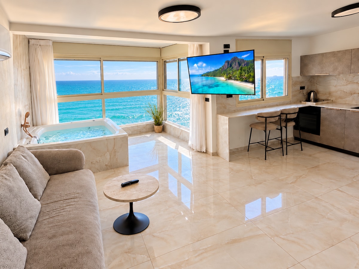 Vegas by the Sea - Flats for Rent in Haifa, Haifa District, Israel - Airbnb
