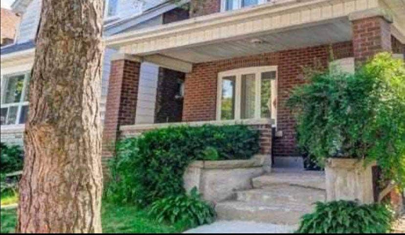 Steps to Main St Subway | 20 Min to Downtown - Houses for Rent in ...