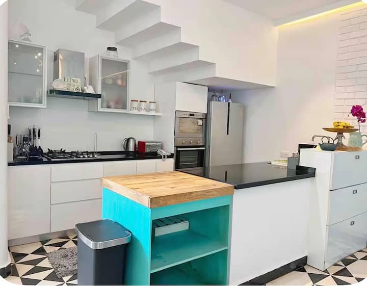 Full kitchen 1 image 3