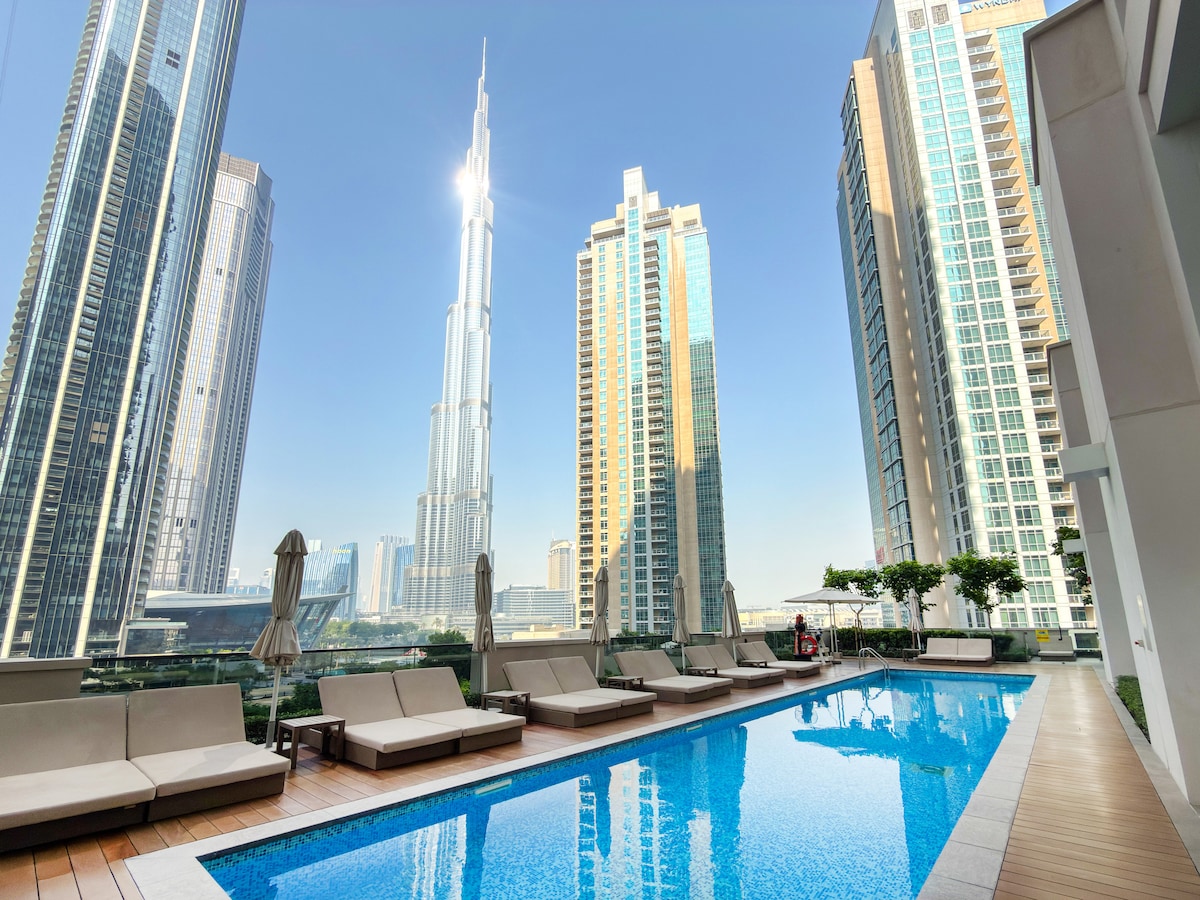 Downtown High Floor 1BR | Burj Khalifa Pool View - Flats for Rent in ...