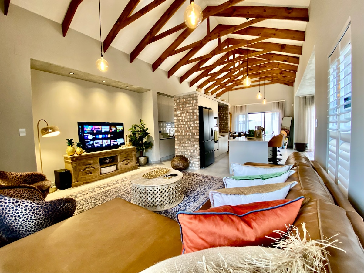 Modern Escape | 22 @ 22° South #8 - Apartments for Rent in Swakopmund ...