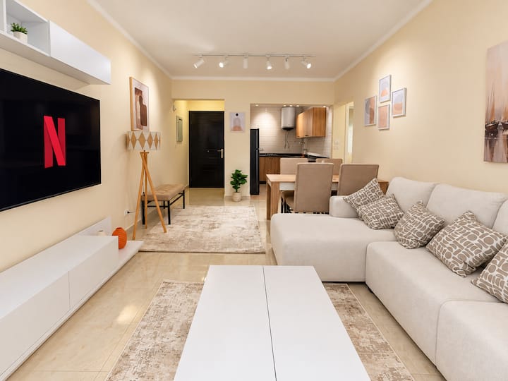 La Miranda 2 BDR 2 Baths In Rehab City: Living room