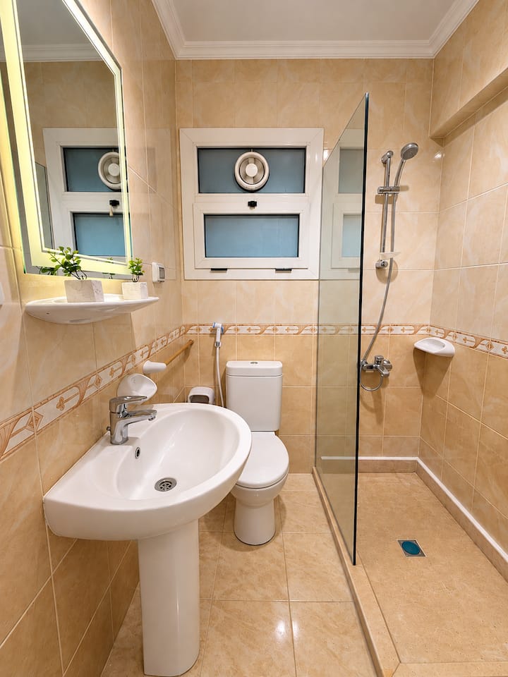 La Miranda 2 BDR 2 Baths In Rehab City: Full bathroom 1