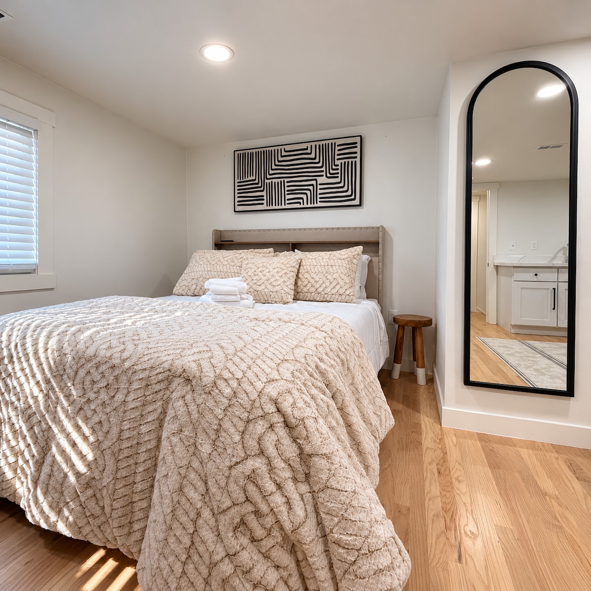 Lincoln Presidential Room - Houses for Rent in Portland, Oregon, United ...