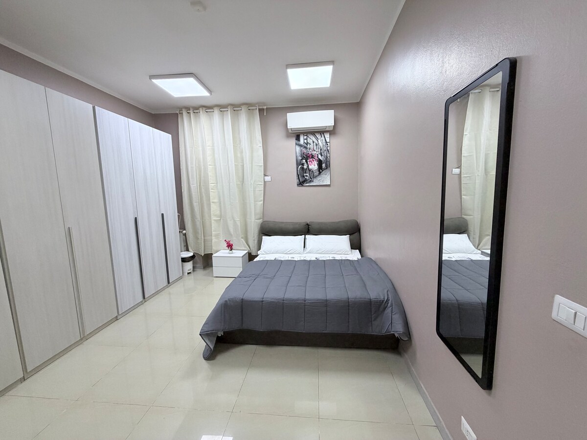 Roma Holiday Haven - Bed and breakfasts for Rent in Rome, Lazio, Italy ...
