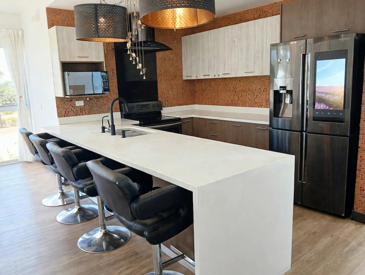 Amenities Condo Shared Hosts Gym Balcony Invoice - Apartments for Rent ...
