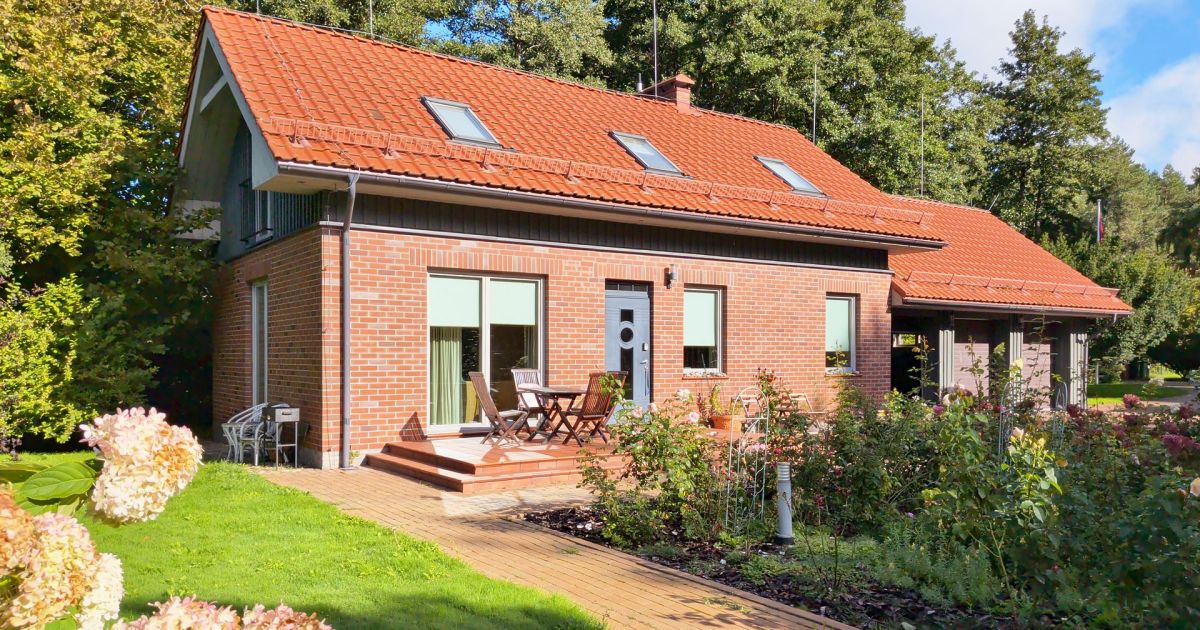Rožių namas in Karklė – 70 m to the sea, sauna - Houses for Rent in ...