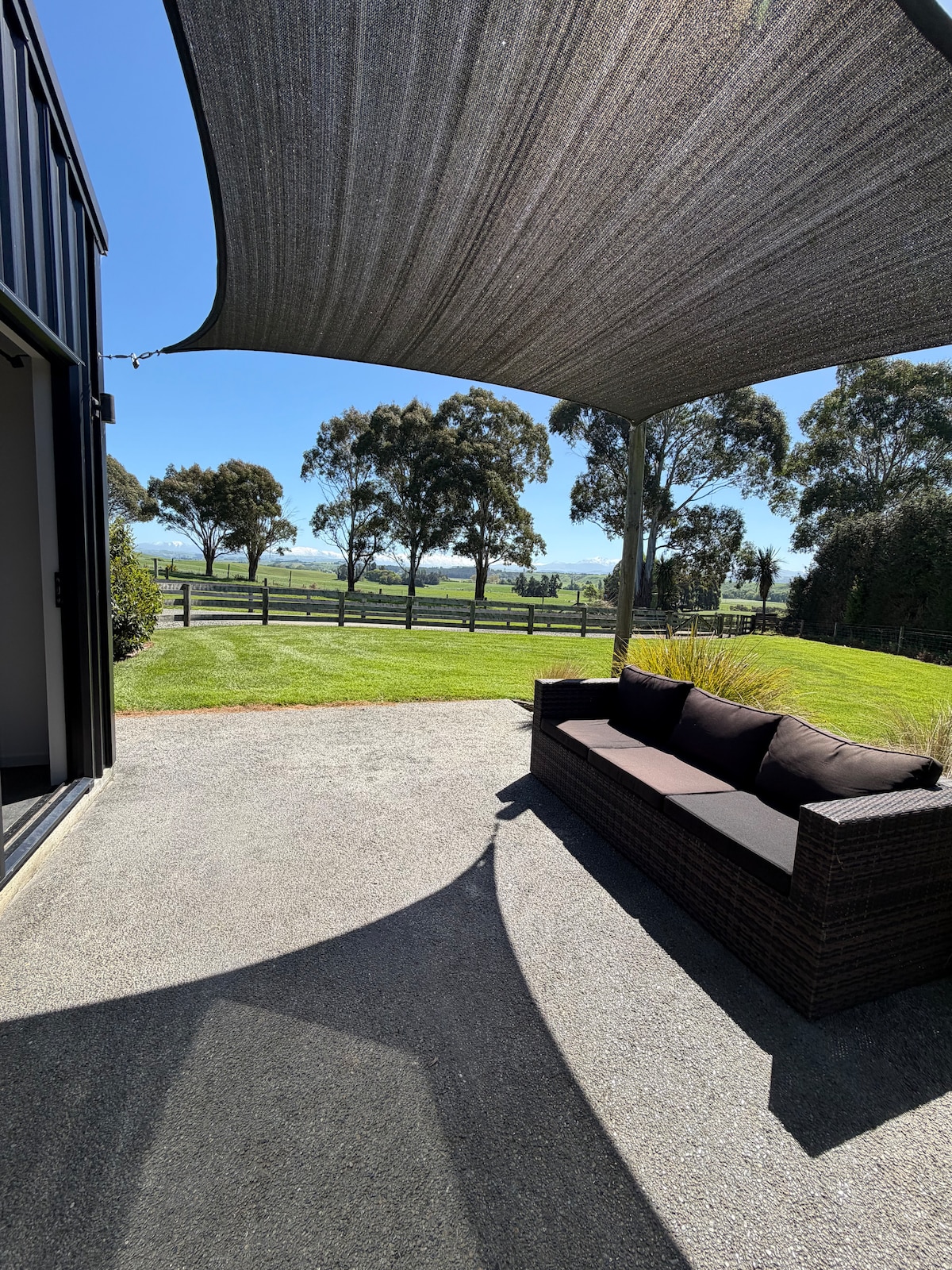 Totara Valley Studio - Guesthouses for Rent in Totara Valley ...