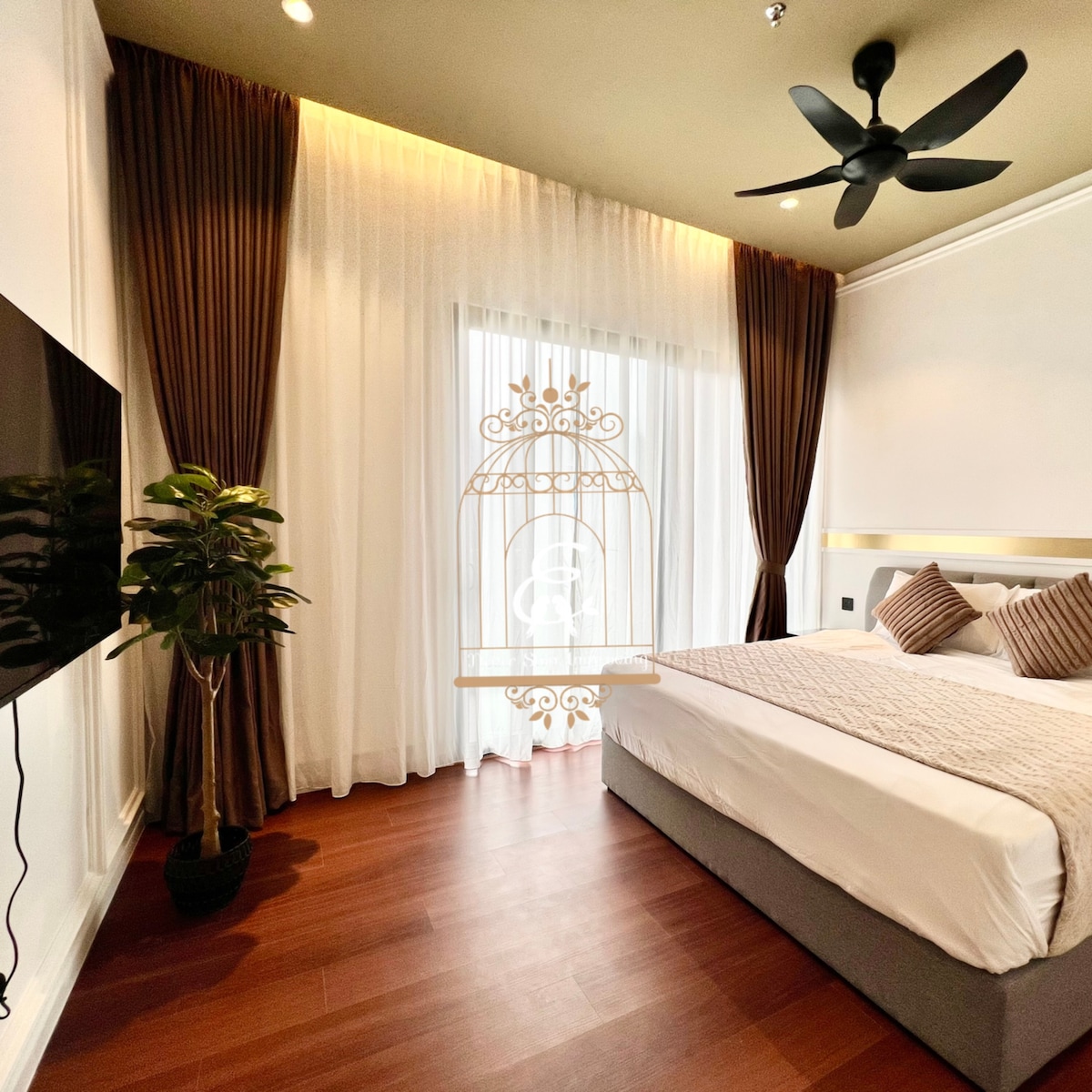 Antharas1 Signature King Studio A3W by ElectusHome - Condominiums for ...