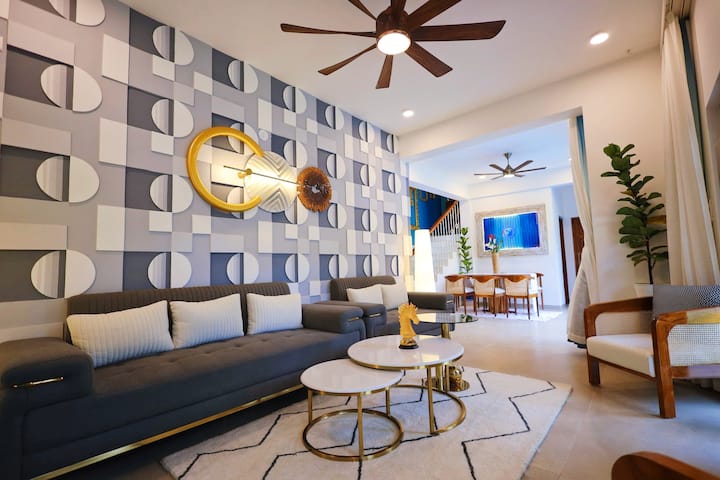 Living room image 1