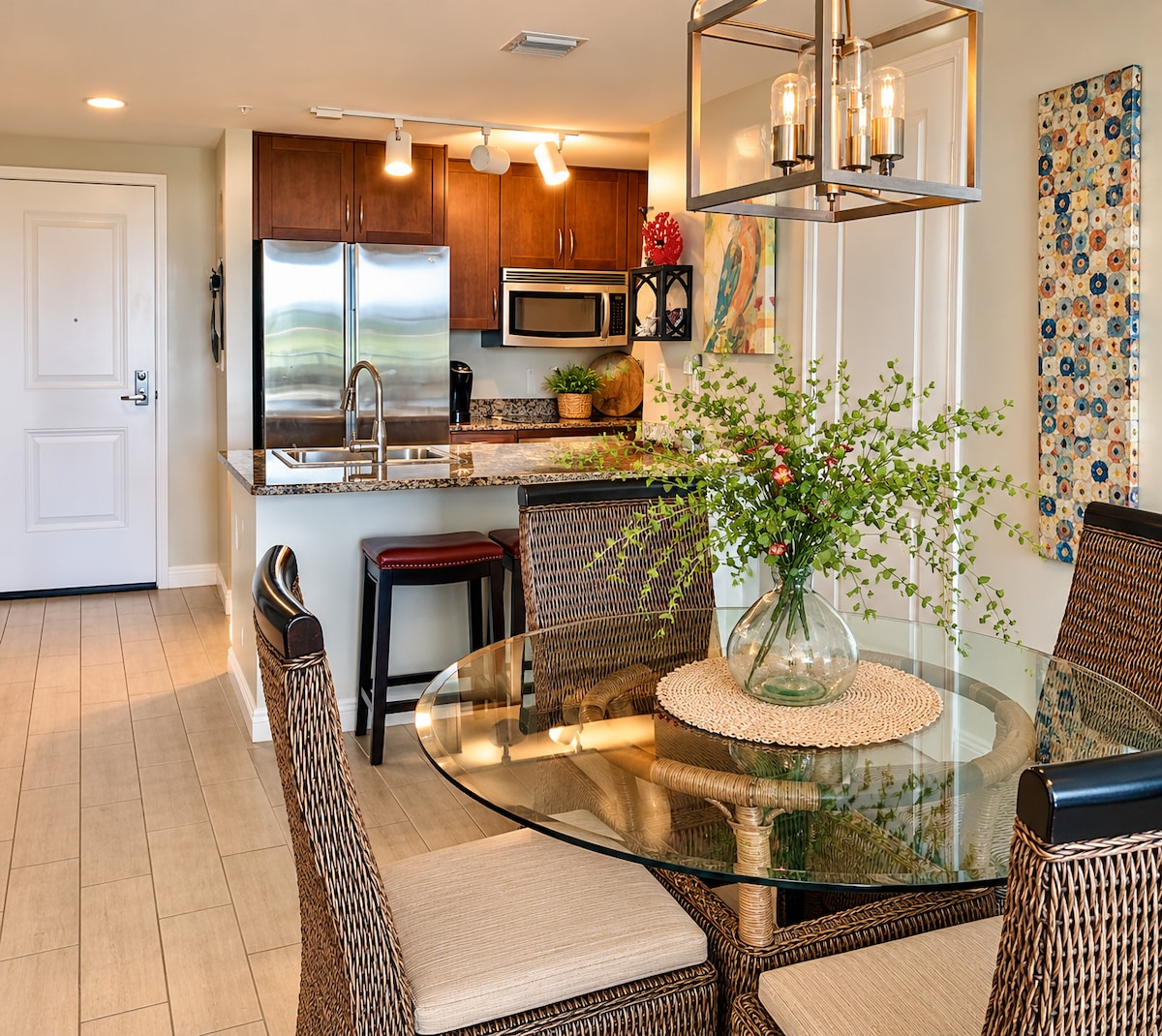 Full kitchen image 1