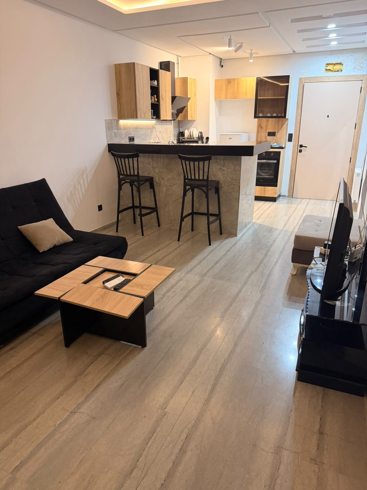 Garden Luxury Apartment - Apartments for Rent in Bou Mhel El Bassatine ...