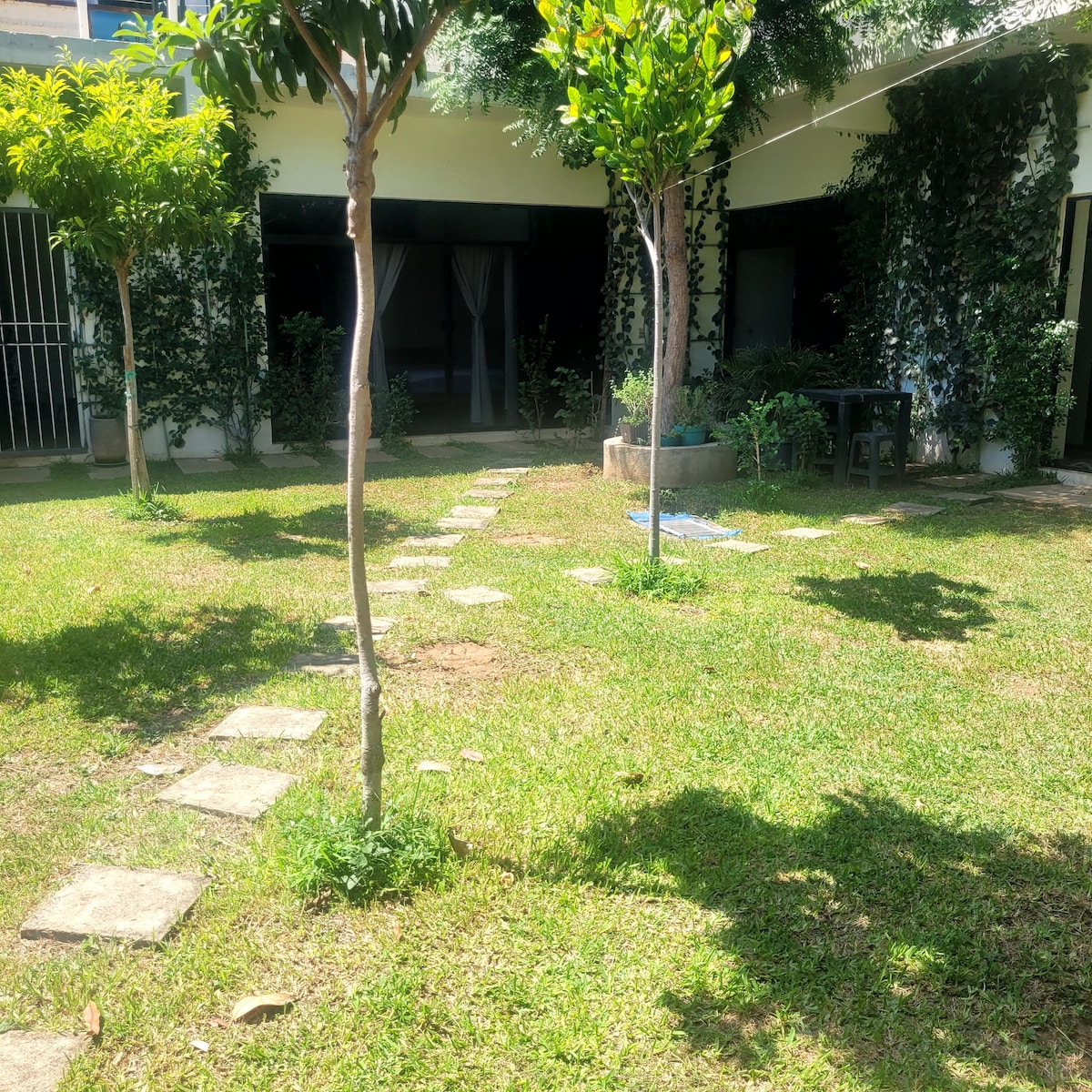 A room with lots of natural light - Houses for Rent in Brisas de ...