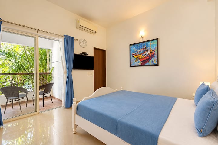 Bedroom 3 image 1