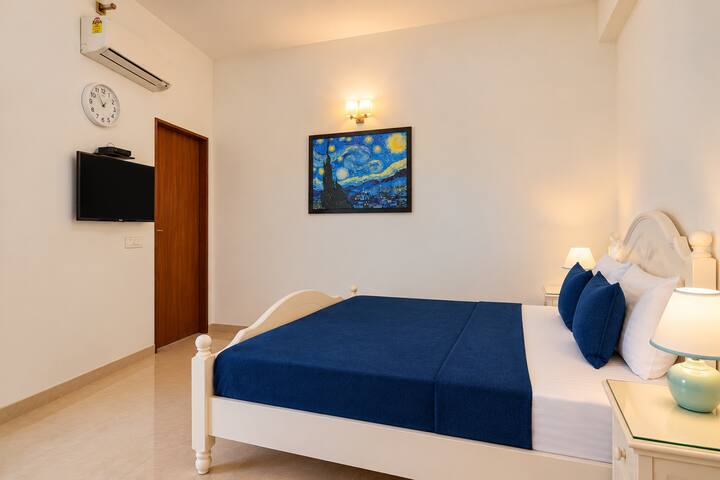 Bedroom 2 image 2