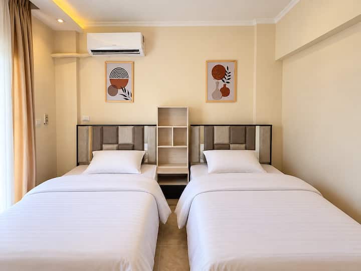 Bella 3 BDR Apartment In Rehab City: Bedroom 2