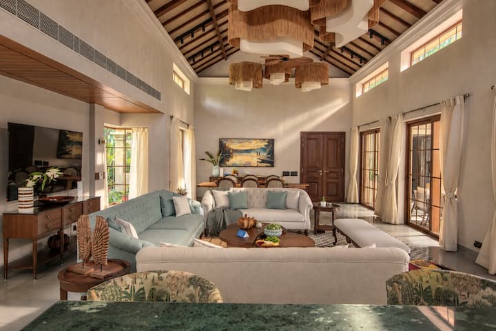 Living room image 2