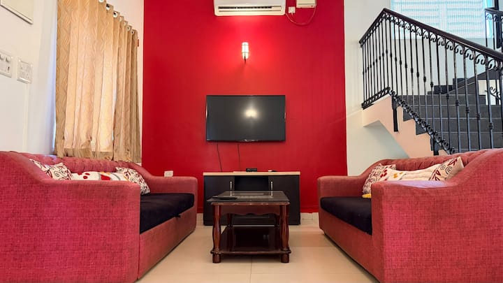 Living room image 1