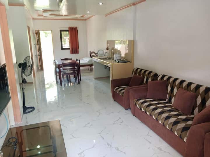 2br, Vacation Home For Large Group - Unit #102 - Bani de Pangasinán