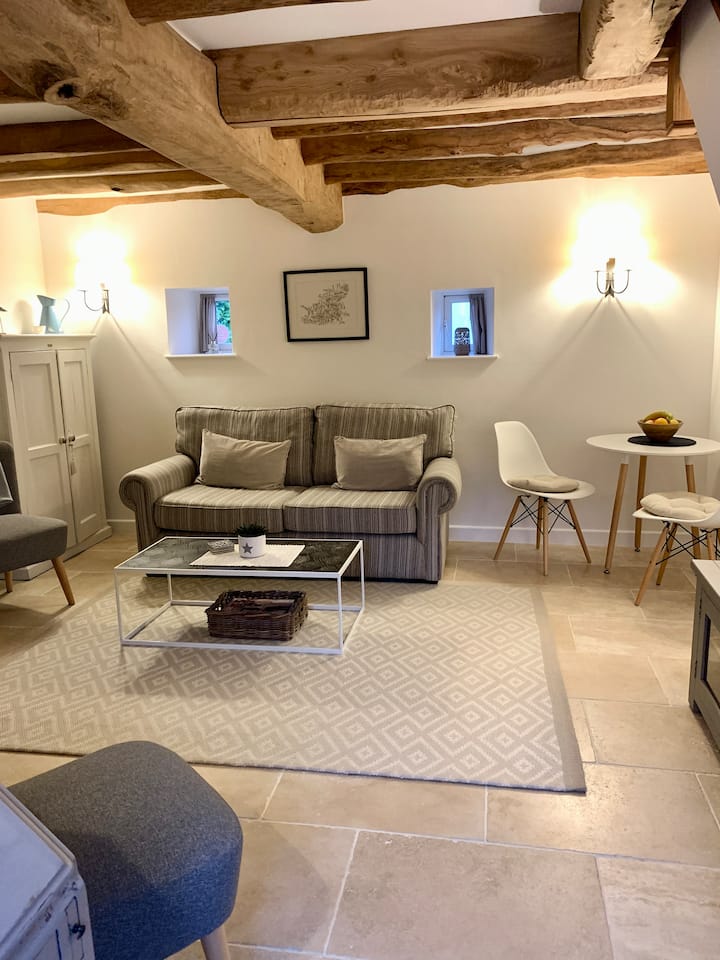 Beautifully Restored Barn...le Petite Mouillage - Guernsey