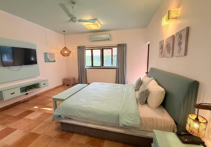Bedroom 3 image 1