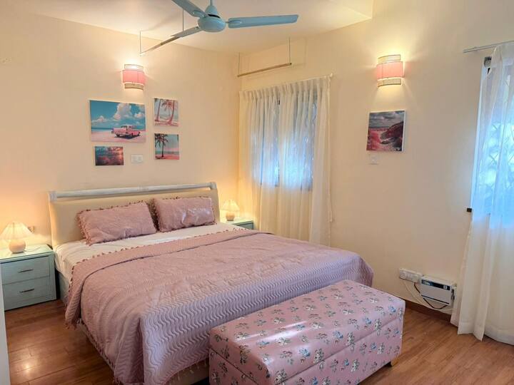 Bedroom 2 image 1