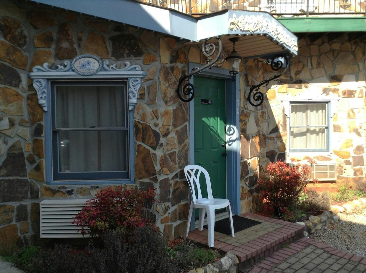 Heidi Motel - Helen in Helen, Georgia, United States - Airbnb