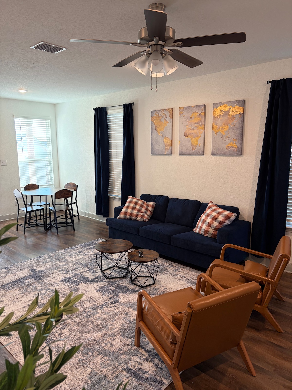 Modern 3BR Home Near Lackland AFB & SeaWorld - Houses for Rent in San ...