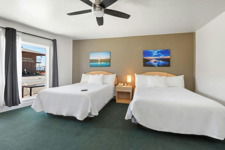 Crown Motor Inn Crown Motel in Kings Beach, California, United States - Airbnb