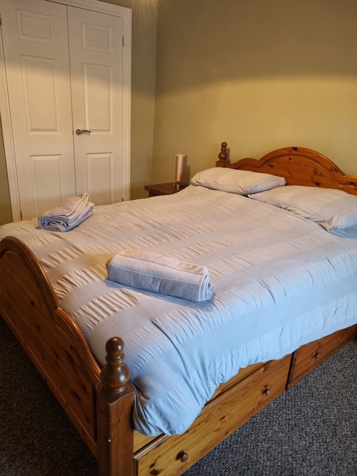 საძინებელი 1