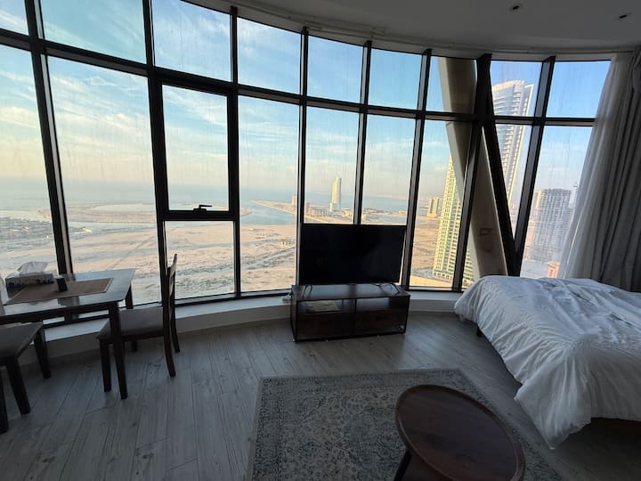 Warm Stay - Studio At The Heart Of Seef - Flats for Rent in Al Seef ...