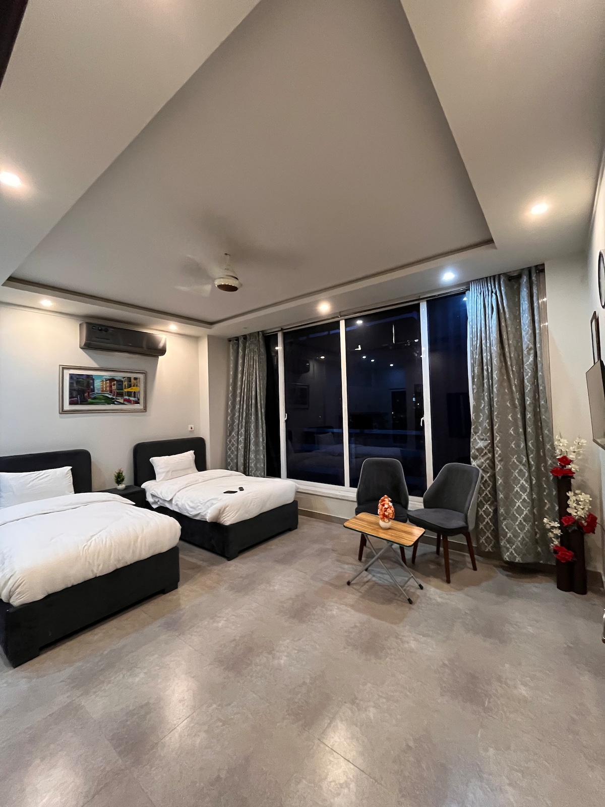 SIWY INN | Modern Studio | Top City Islamabad - Flats for Rent in ...