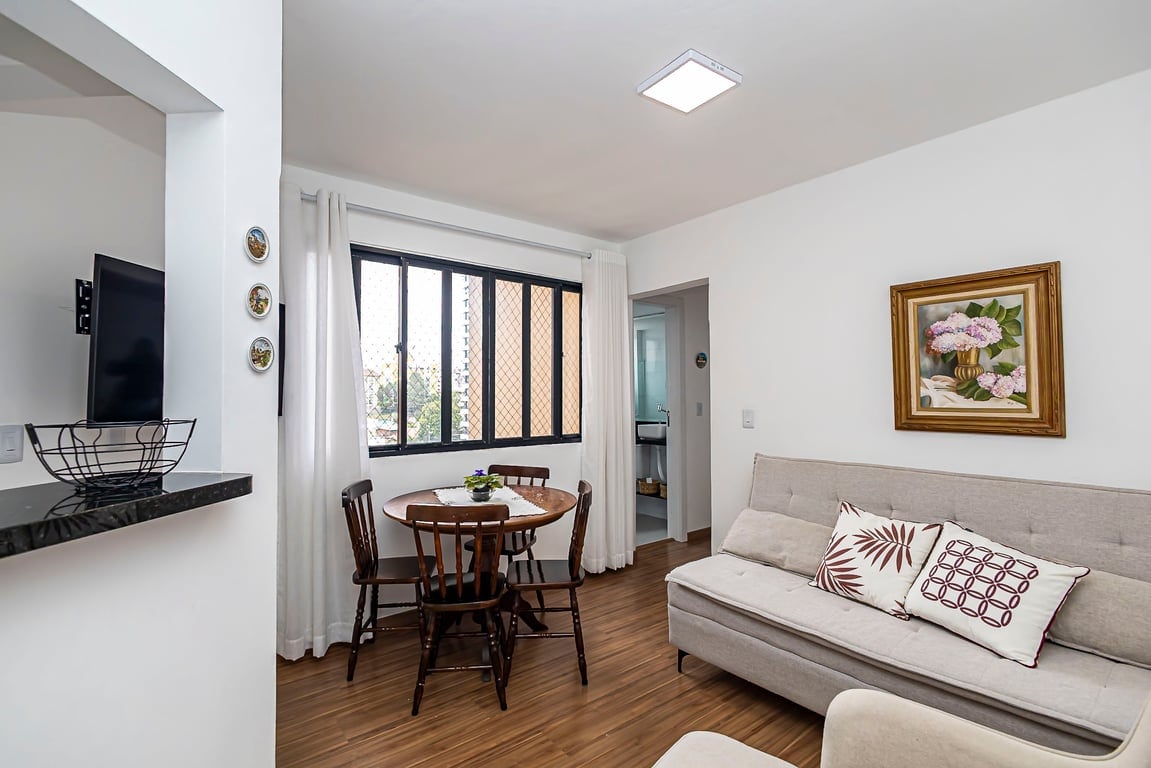 2-Bedroom Apartment in Central Location with Parking Space, Washing ...