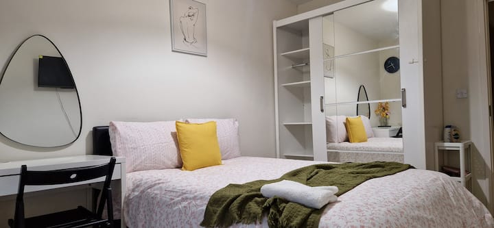 Double Room in Colindale - Central London 30 mins - Apartments for Rent ...