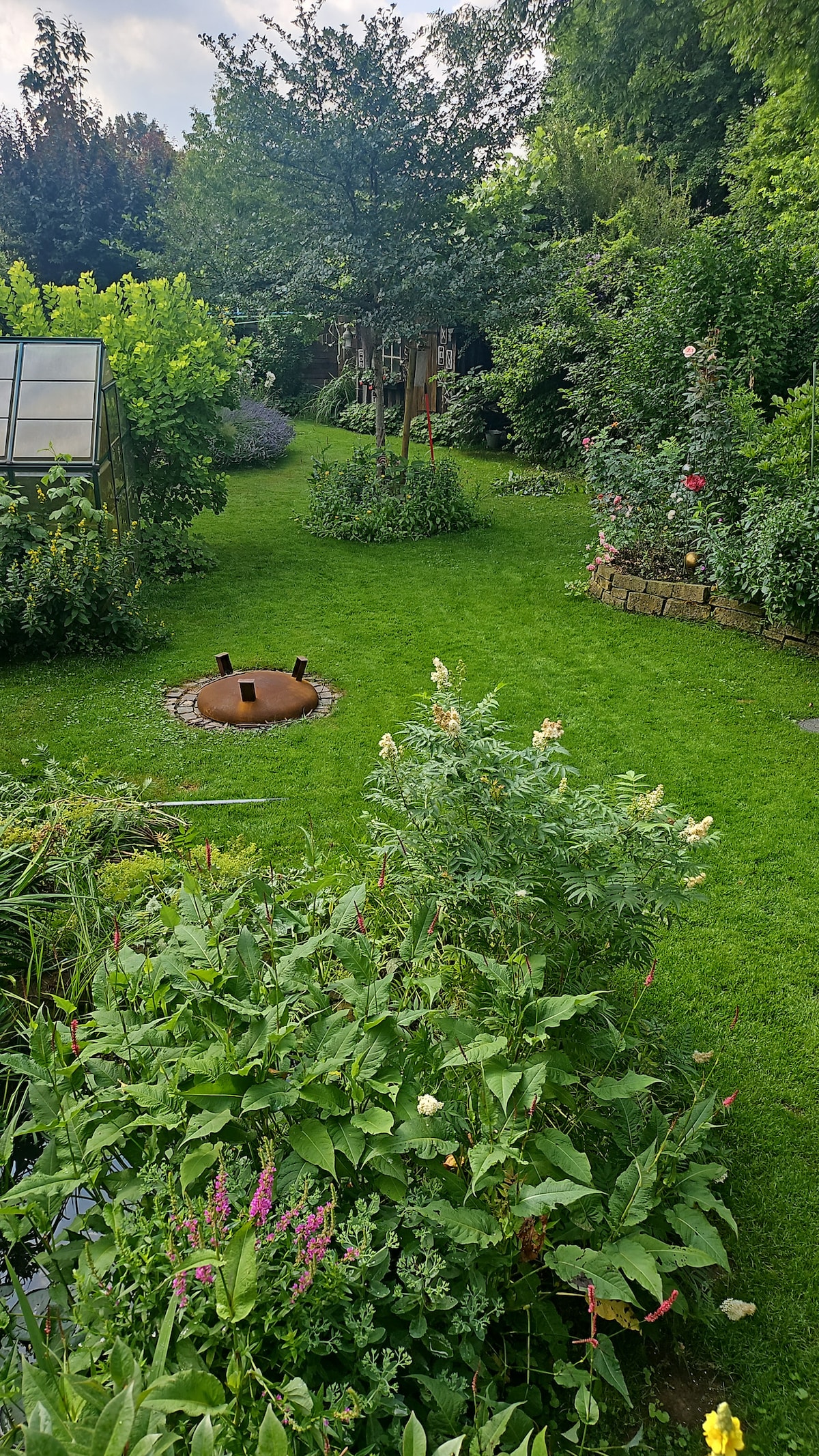 Guest room close to the city on the Ruhr Valley Cycling Path - Houses ...