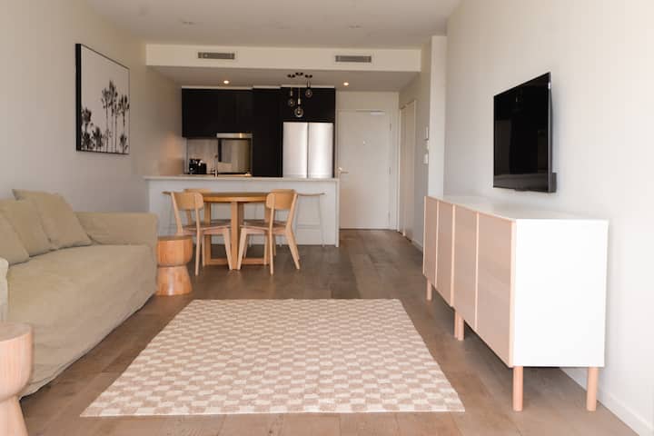 Local Service Adds Palm Beach Local - Apartments for Rent in Palm Beach, Queensland ...