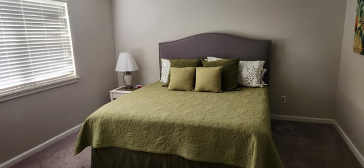 Quarto principal com cama king size