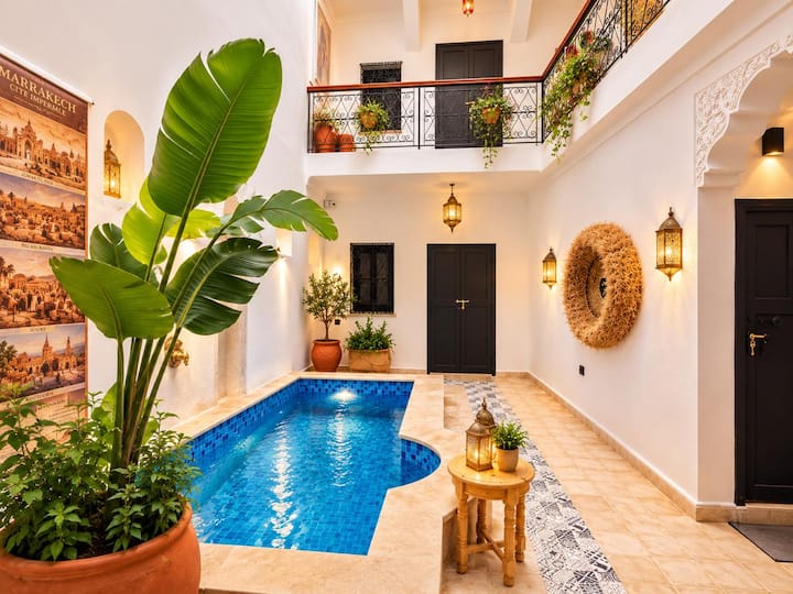 Marrakesh Rooftops Double room with breakfast and rooftop. - Riads for Rent in Marrakesh ...